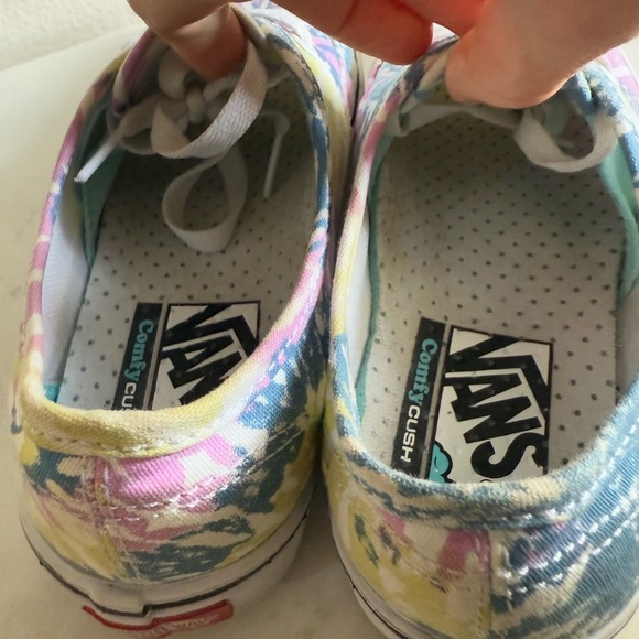 VANS Comfy Cush Sneakers - Picture 9 of 10